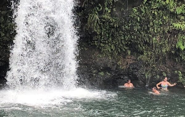 swiming-at-waterfalls