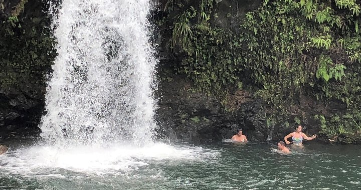 swiming-at-waterfalls